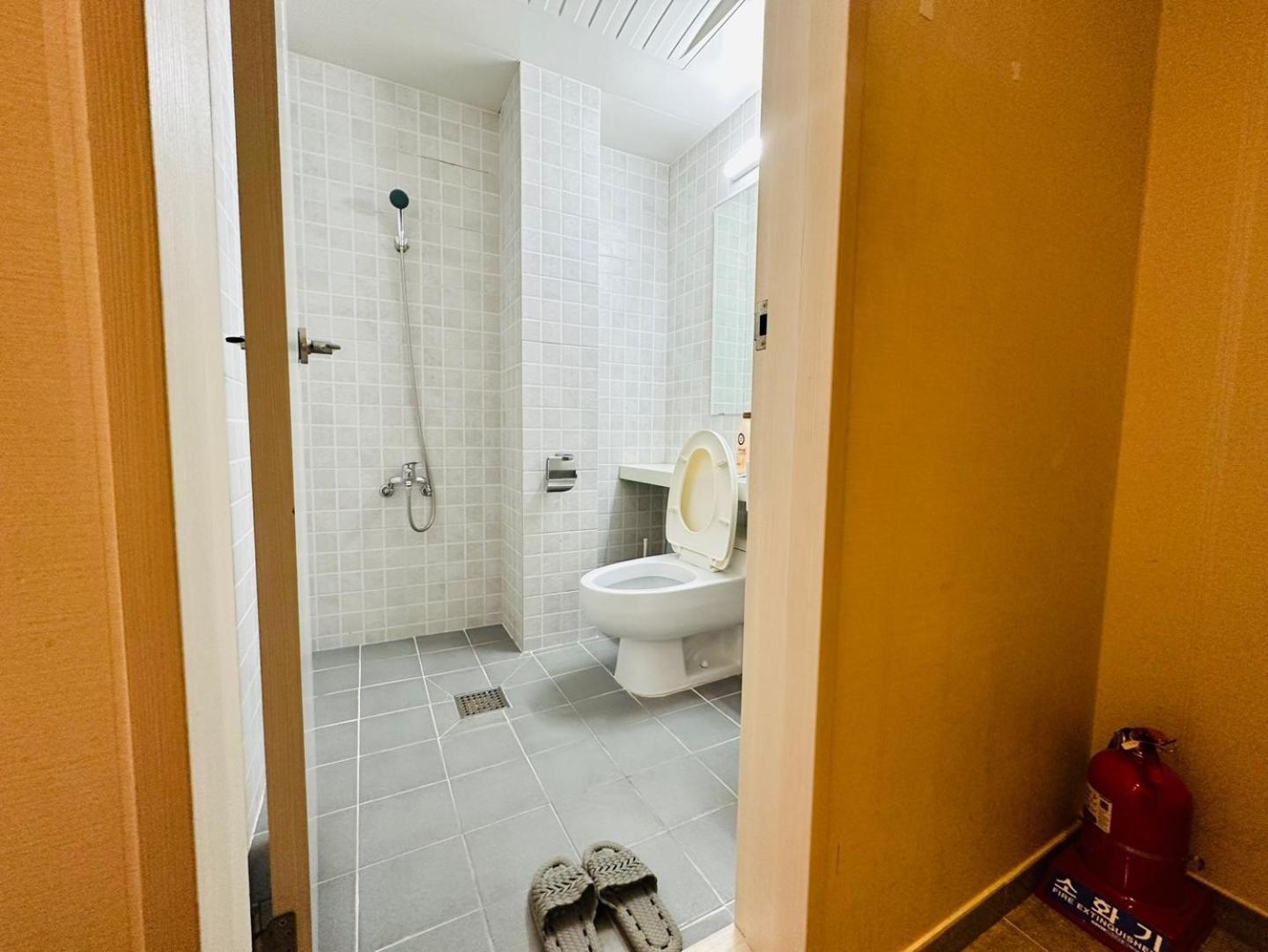 Olive Hostel R Сеул Екстер'єр фото